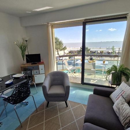 Saint Georges De Didonne - Pleine Vue Mer Pour Ce Studio Cabine Face A La Plage エクステリア 写真