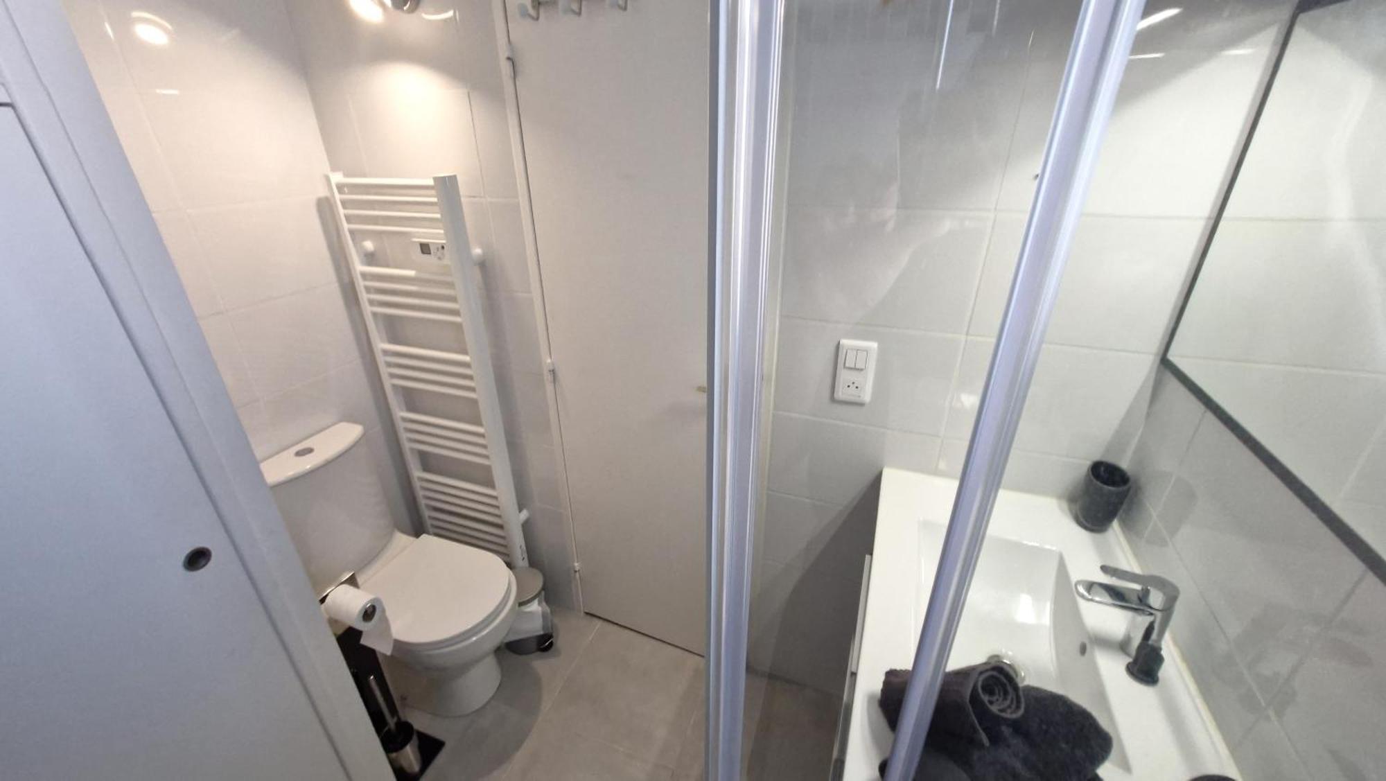 Saint Georges De Didonne - Pleine Vue Mer Pour Ce Studio Cabine Face A La Plage エクステリア 写真