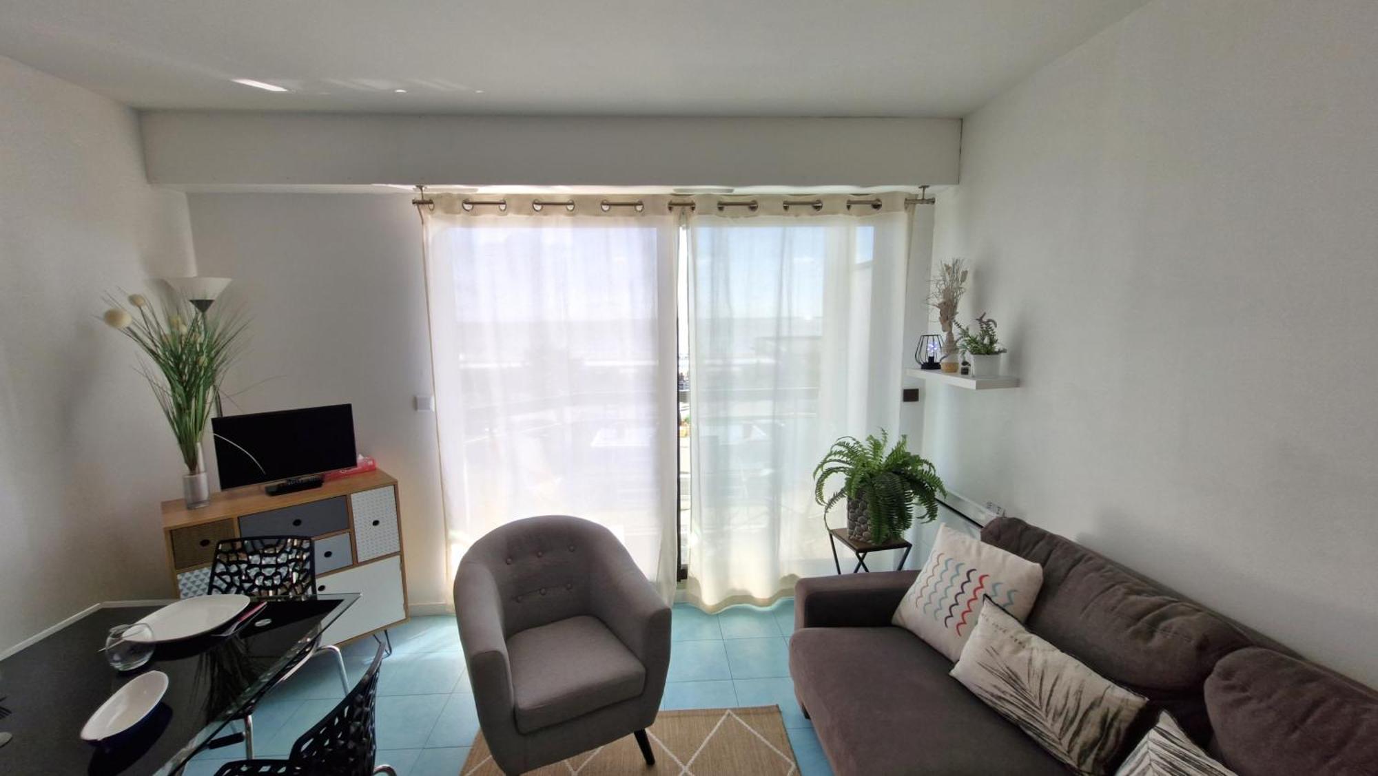Saint Georges De Didonne - Pleine Vue Mer Pour Ce Studio Cabine Face A La Plage エクステリア 写真