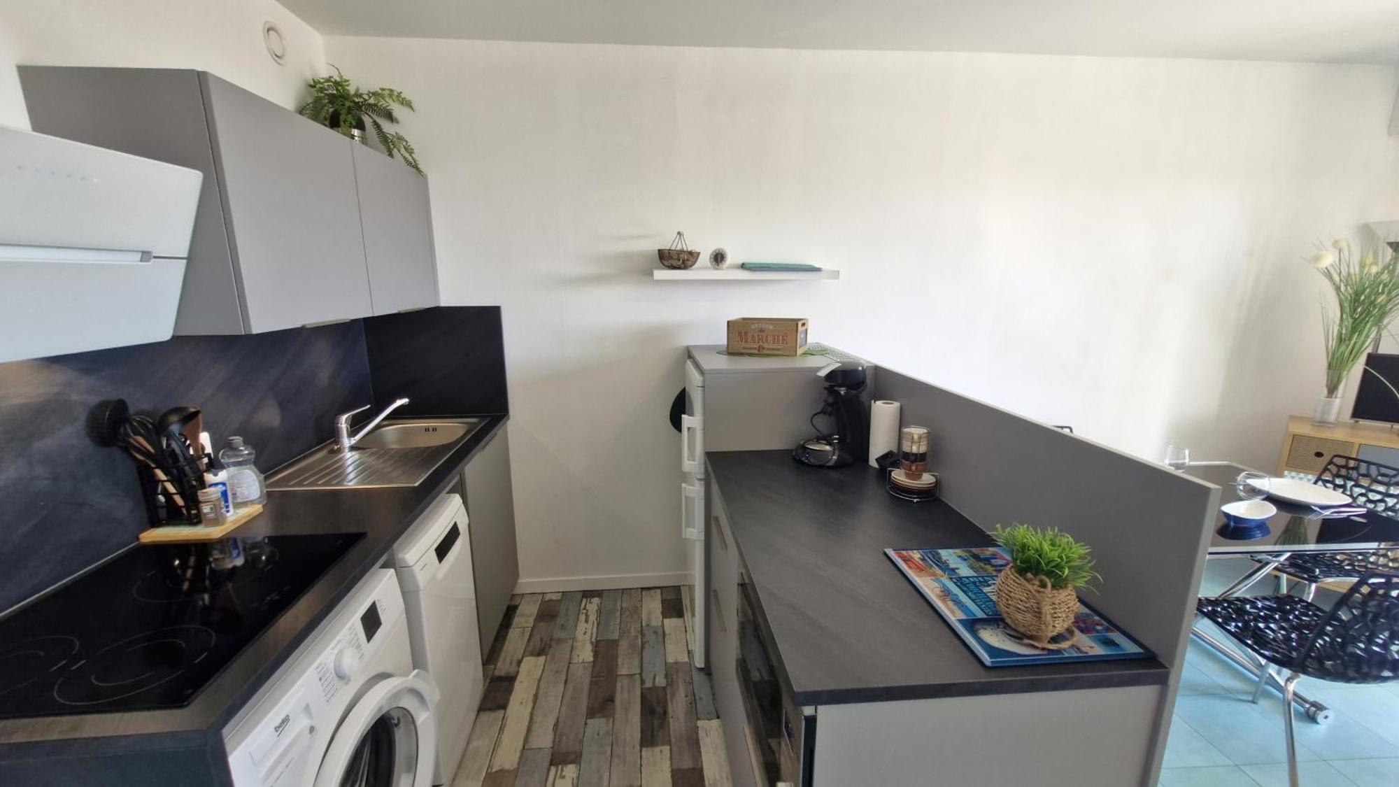 Saint Georges De Didonne - Pleine Vue Mer Pour Ce Studio Cabine Face A La Plage エクステリア 写真