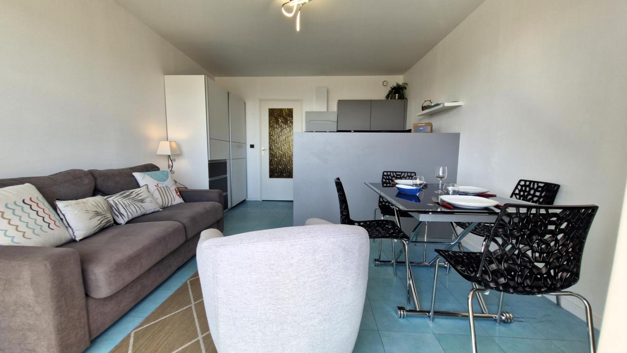 Saint Georges De Didonne - Pleine Vue Mer Pour Ce Studio Cabine Face A La Plage エクステリア 写真